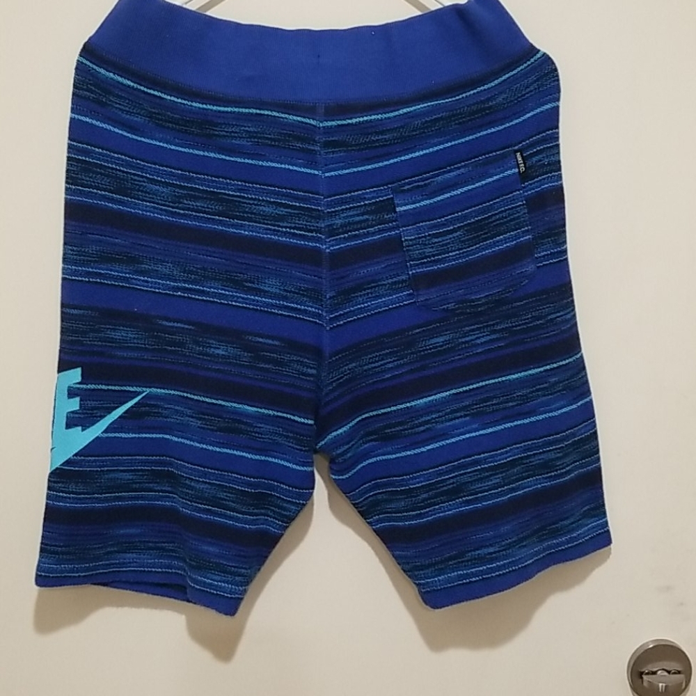 blue Nike bundle - Picture 3 of 12